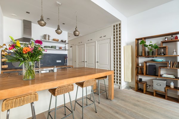 Medium property photo - Van Ostadestraat 112A, 1072 TC Amsterdam